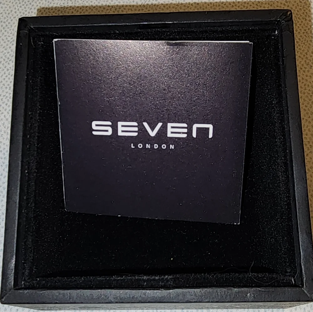 Seven London cufflinks filigree spheres sterling silver unisex black, set of 2